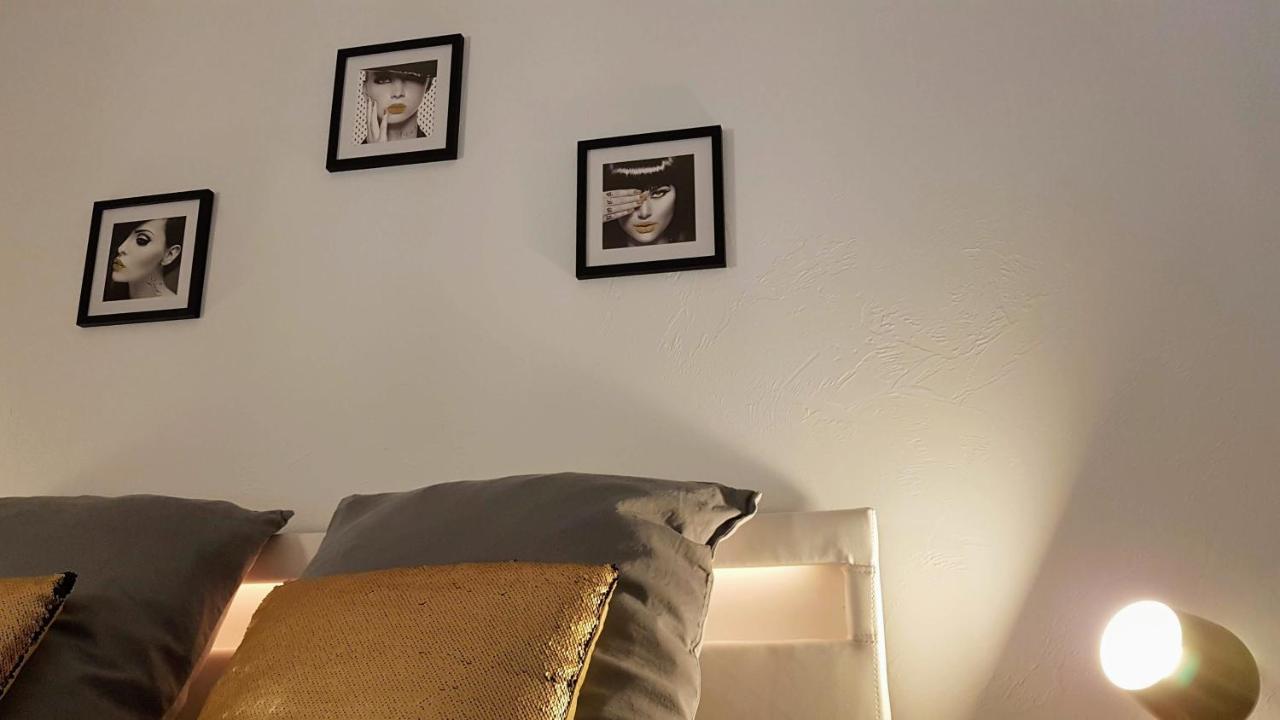 Les Nuits D'Anis - Appartements Hypercentre Le Puy-en-Velay Екстер'єр фото