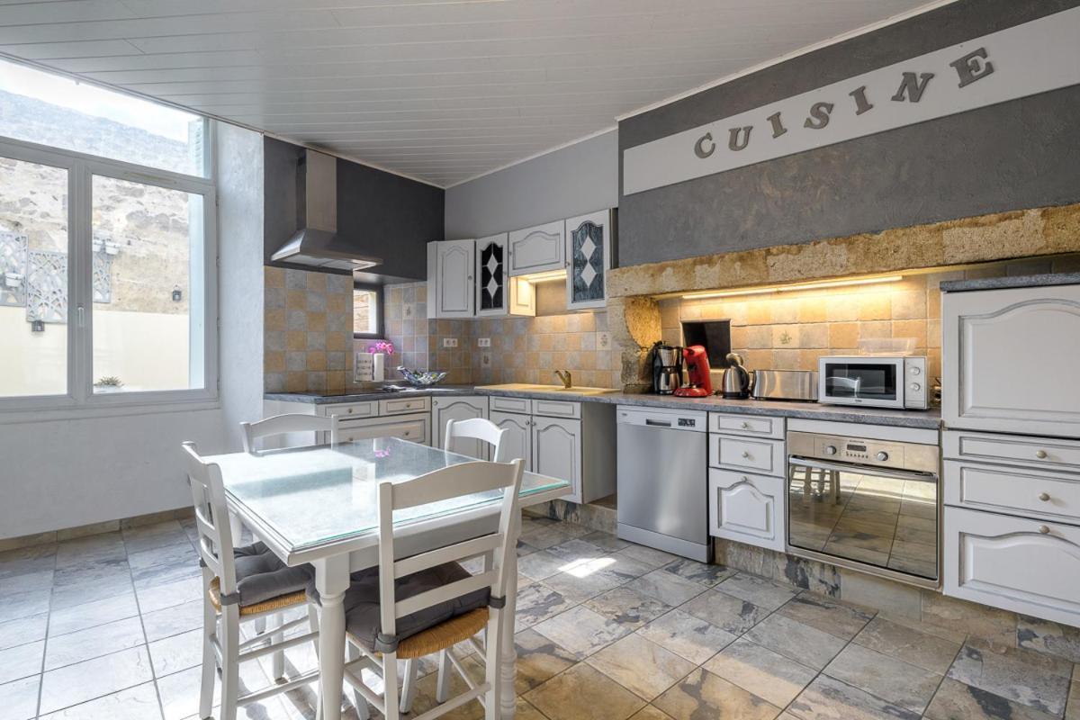Les Nuits D'Anis - Appartements Hypercentre Le Puy-en-Velay Екстер'єр фото