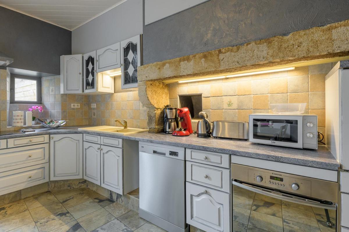 Les Nuits D'Anis - Appartements Hypercentre Le Puy-en-Velay Екстер'єр фото