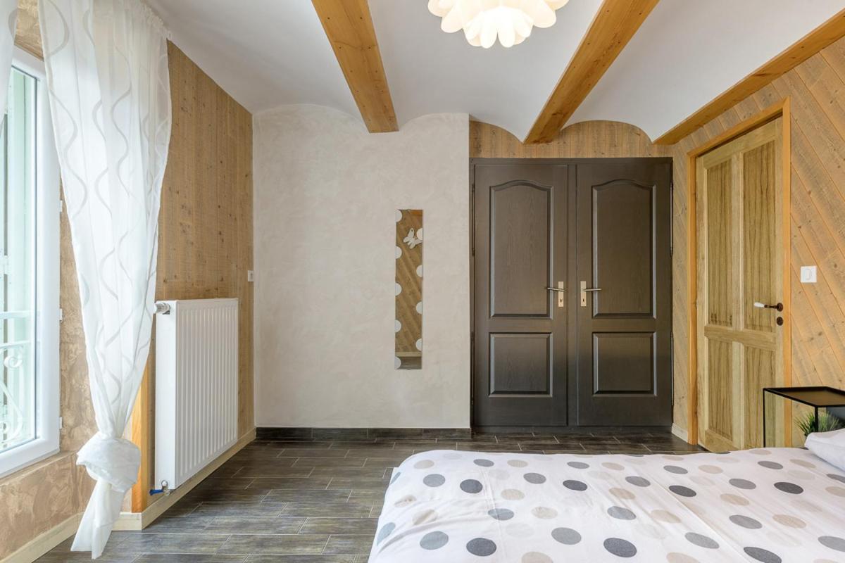 Les Nuits D'Anis - Appartements Hypercentre Le Puy-en-Velay Екстер'єр фото