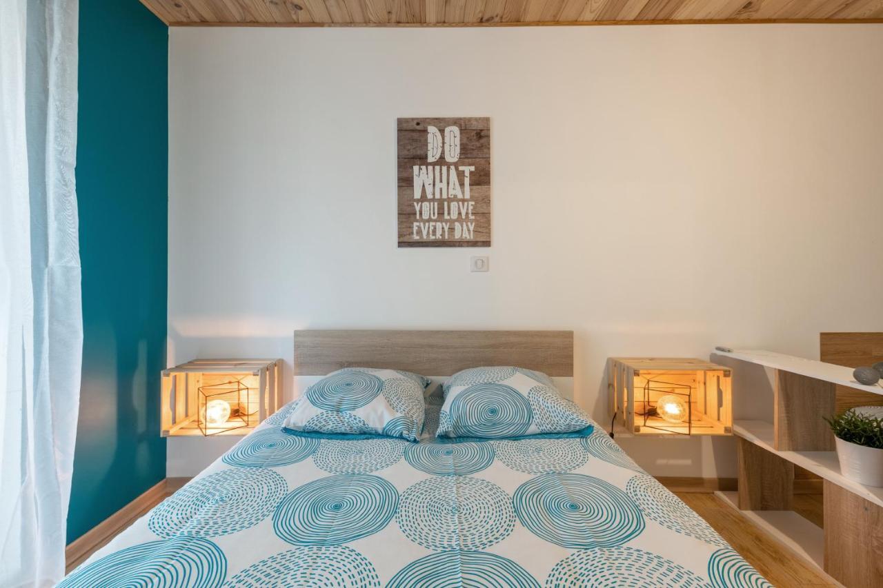 Les Nuits D'Anis - Appartements Hypercentre Le Puy-en-Velay Екстер'єр фото